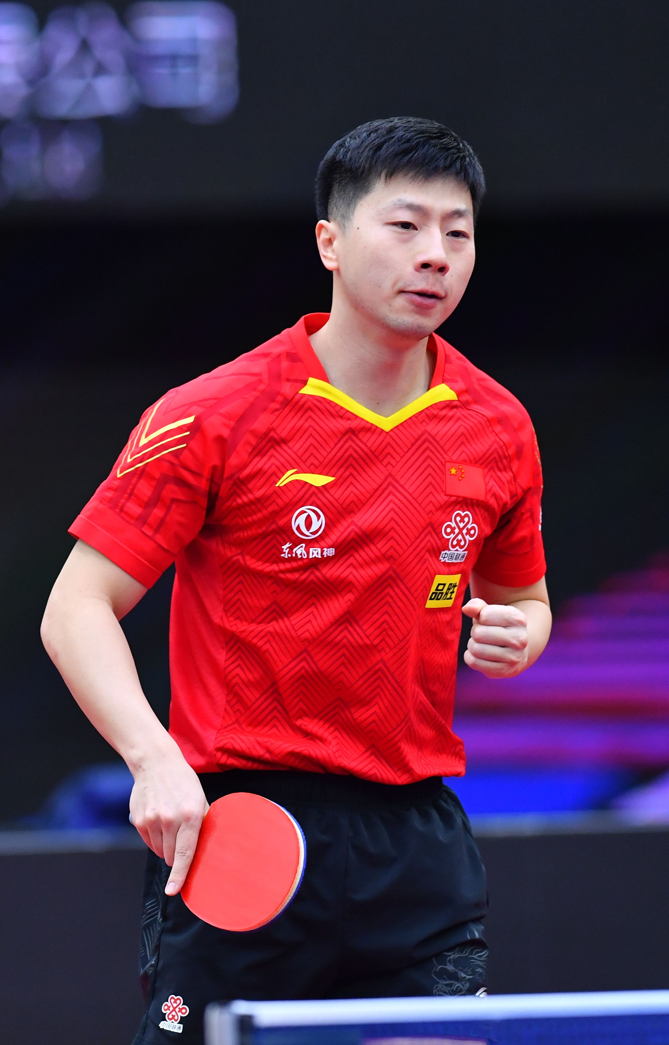 在整个赛季 在整个赛季